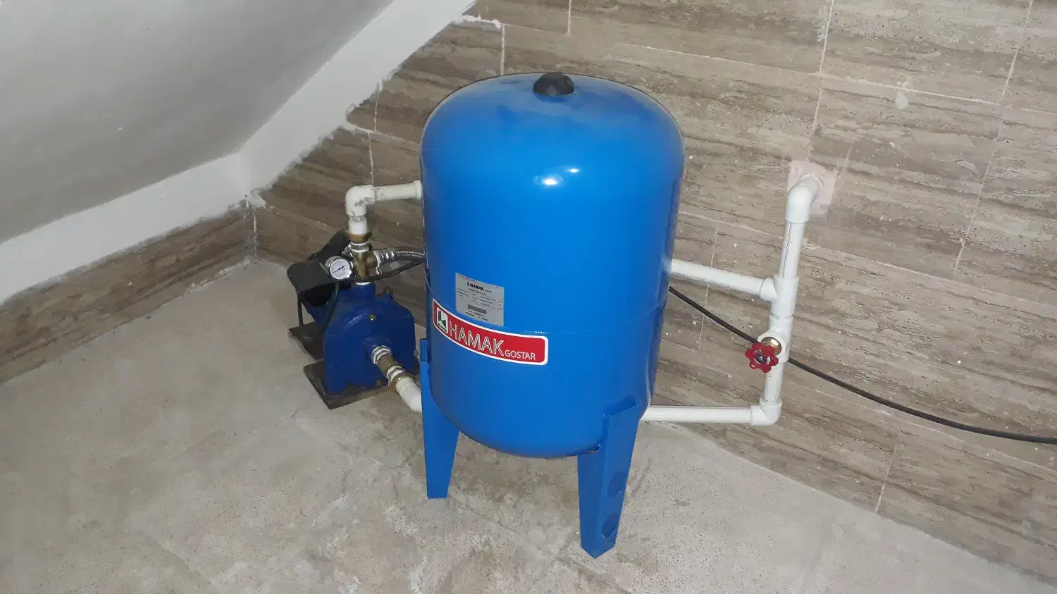 نصب پمپ وتانکرپکیج آبگرم کن|خدمات پیشه و مهارت|پاکدشت, پاکدشت (مامازند)|دیوار