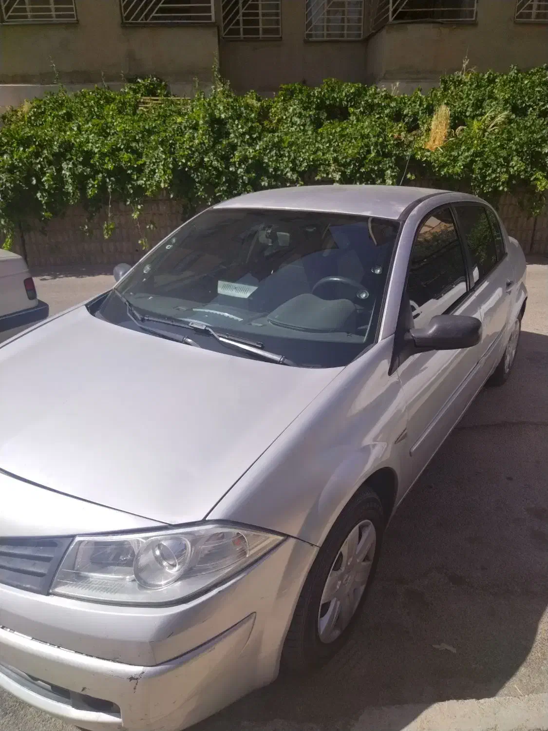 مگان 1600 دنده ای مدل 88|خودرو سواری و وانت|بندرعباس, |دیوار