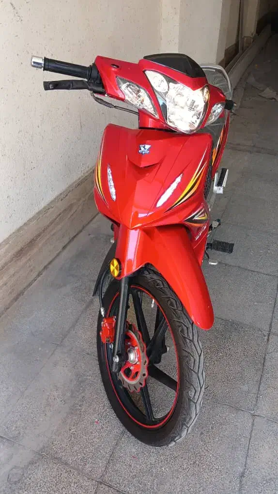 ویو آشیل|موتورسیکلت|شیراز, بعثت|دیوار