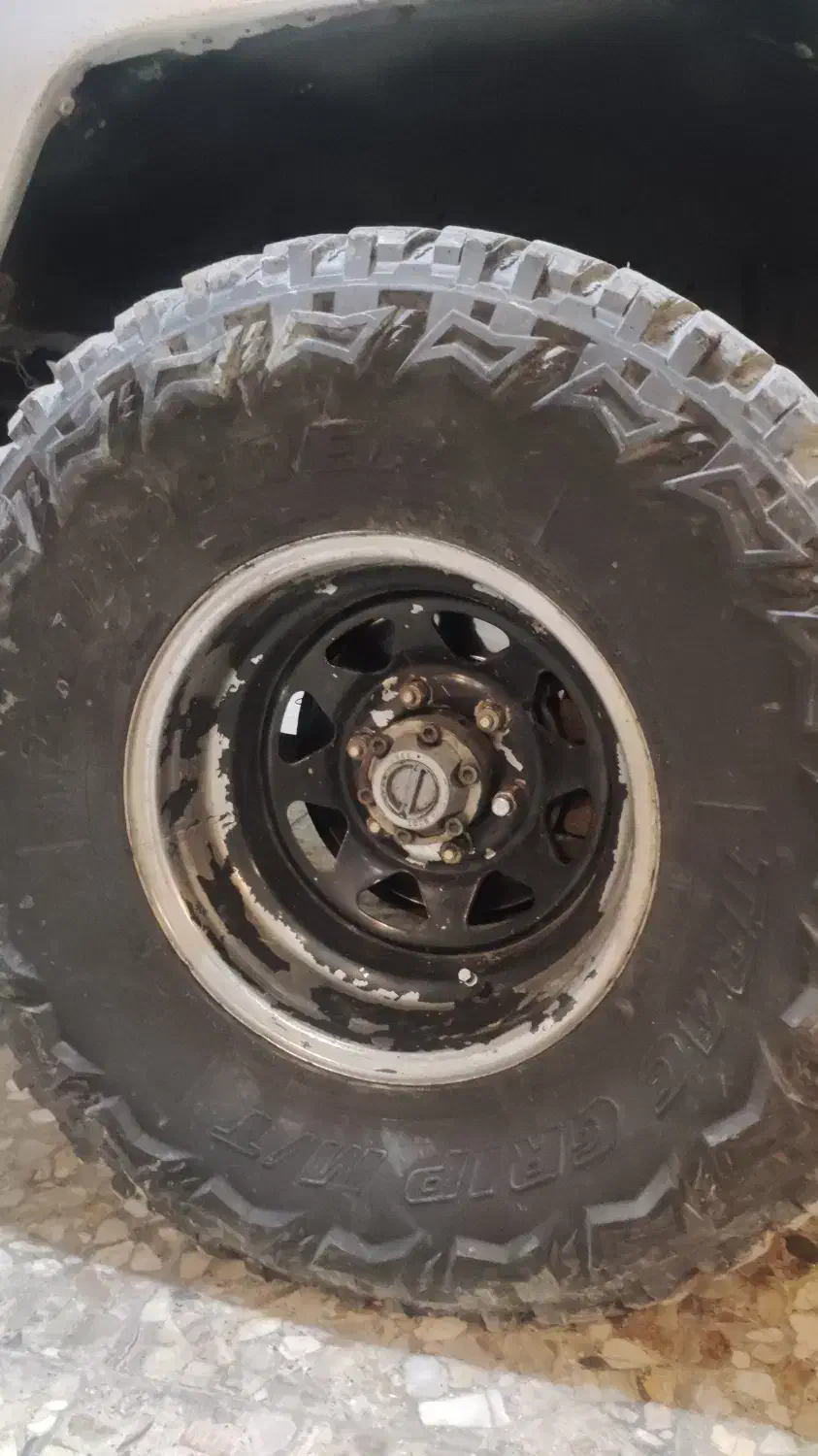 معاوضه رینگ و لاستیک آفرودی رینگ ۱۵ لاستیک ۳۳|قطعات یدکی و لوازم جانبی|قائم‌شهر, |دیوار