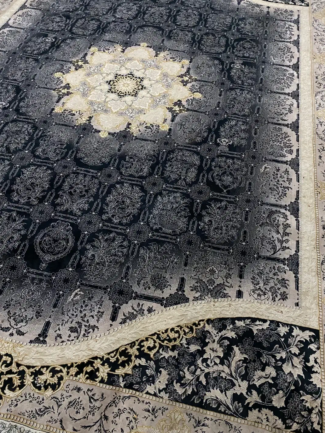 فرش|فرش|شیروان (خراسان), |دیوار