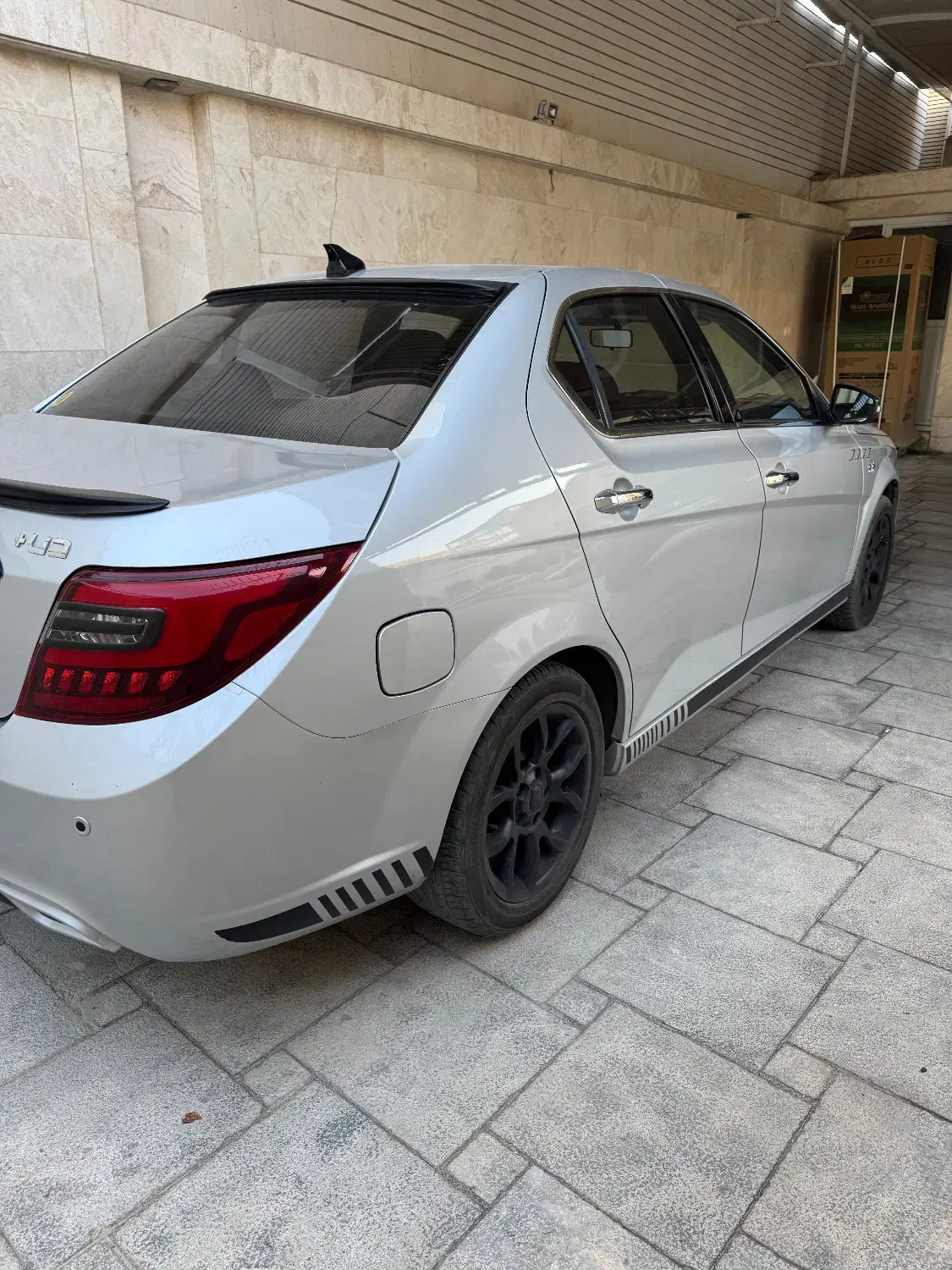 دنا پلاس اتومات بدون خط و خش مدل ۱۴۰۱|خودرو سواری و وانت|اصفهان, شاهزاده ابراهیم|دیوار