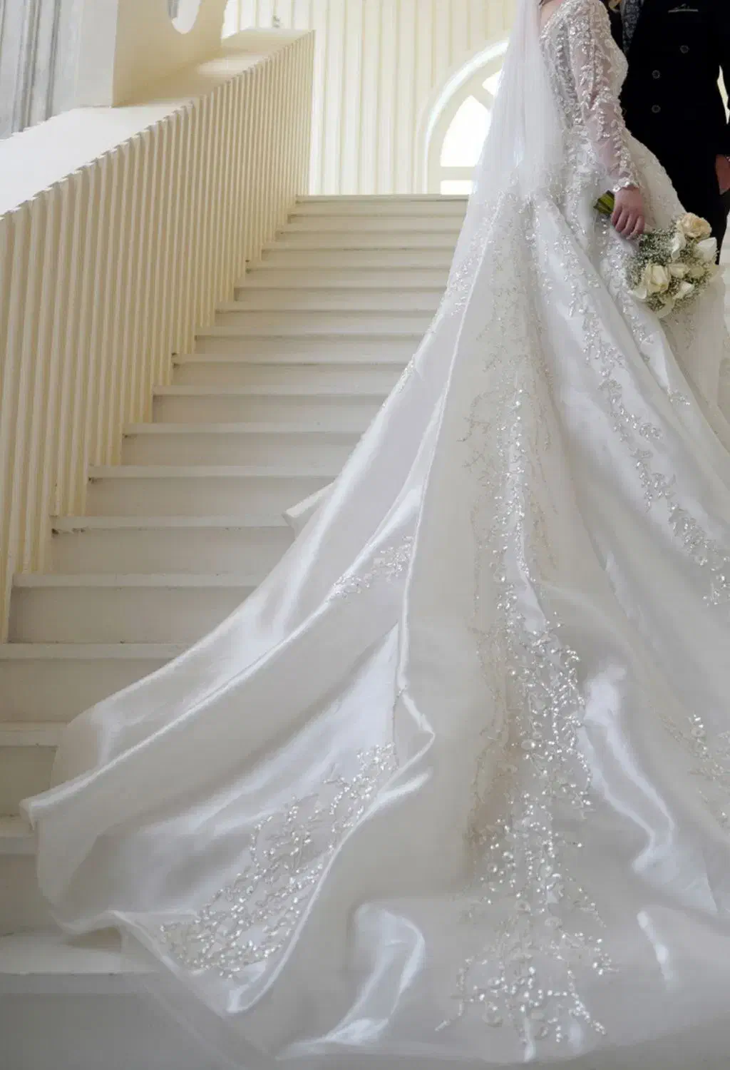 لباس عروس کارشده لاکچری|لباس|تهران, هاشمی|دیوار