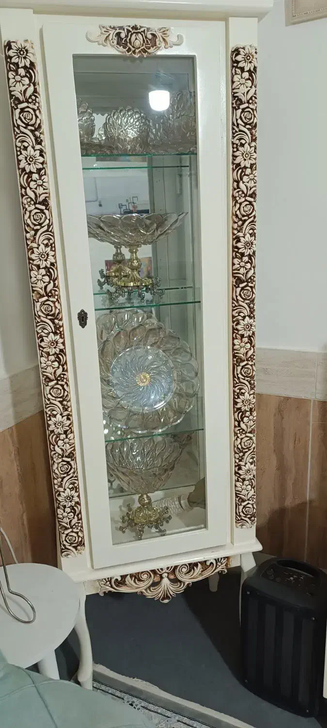 گنجه نوی نو|بوفه، ویترین، کنسول|ملک‌آباد, |دیوار