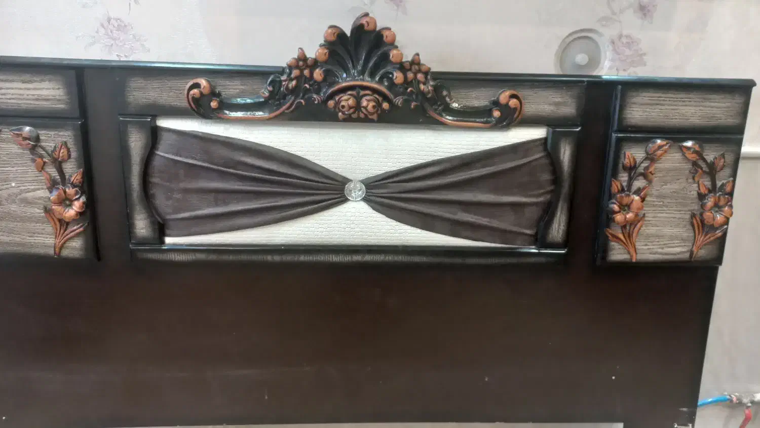 تخت خواب دو نفره|تخت و سرویس خواب|کاشان, ولیعصر|دیوار