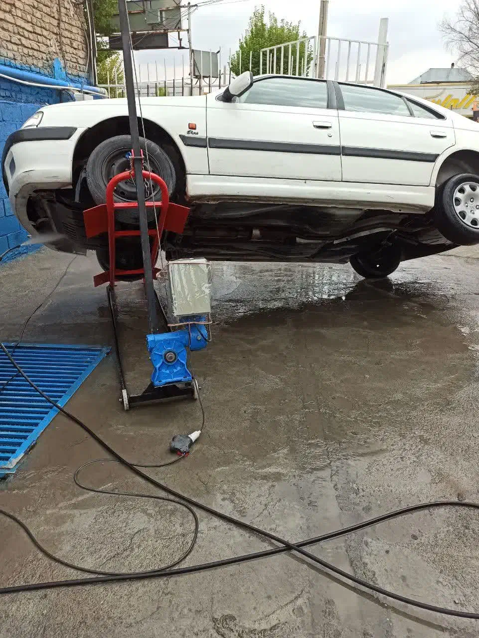 جک زیر شویی خودرو|ماشین‌آلات صنعتی|اصفهان, بهارستان|دیوار