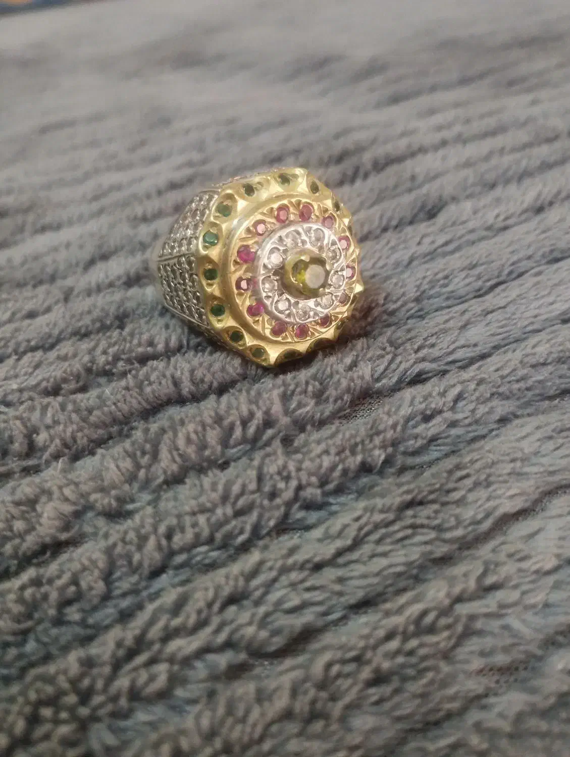 جواهری|جواهرات|ورامین, ورامین|دیوار