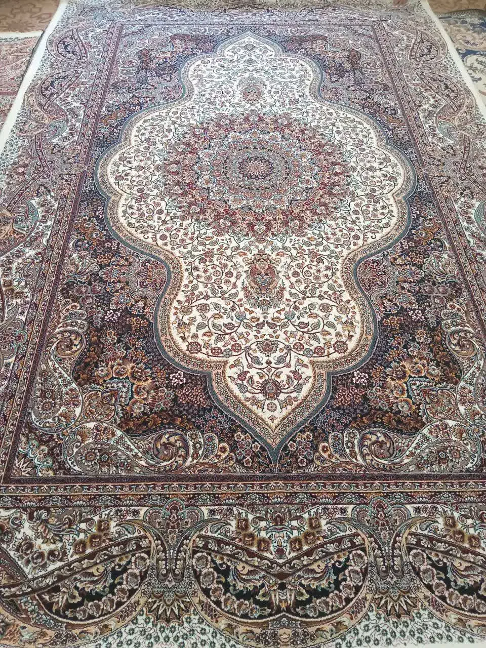 فرش نو|فرش|باشتین, |دیوار