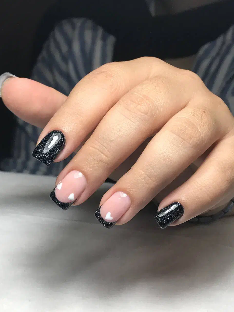 تخفیف کاشت ناخن به مدت محدود|خدمات آرایشگری و زیبایی|رشت, معلم|دیوار