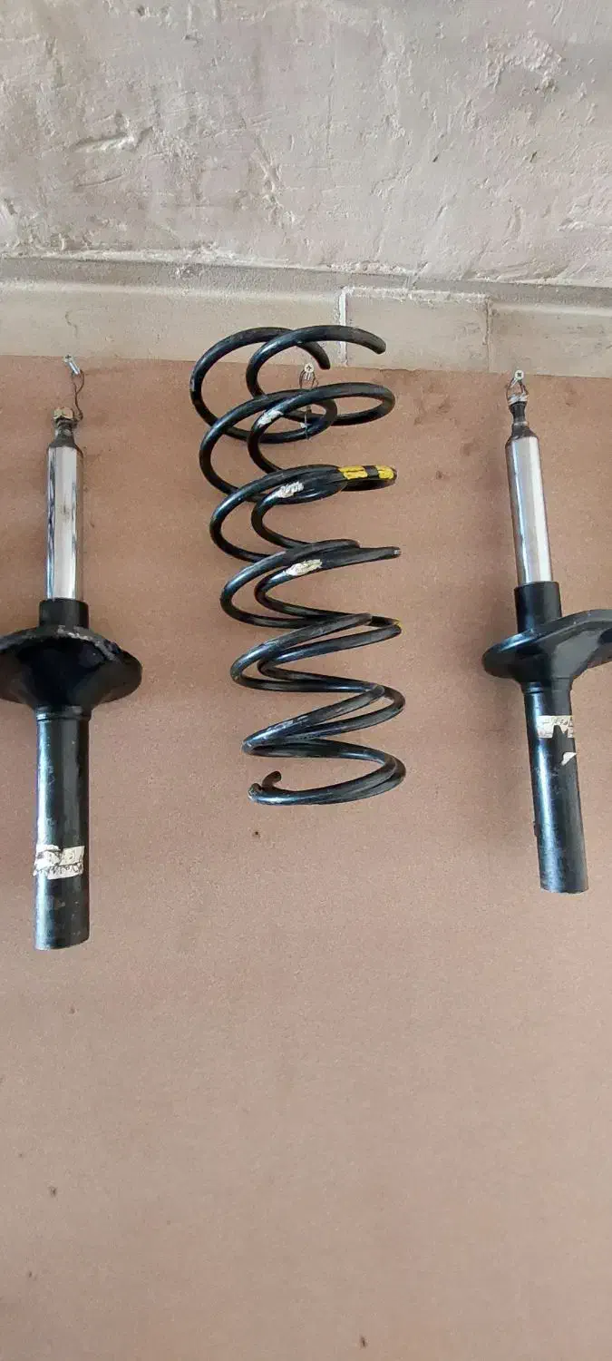 کمک فنر سمند.پژو تقویتی  فنرلول ۴۰۵ و ۲۰۶|قطعات یدکی و لوازم جانبی|بروجرد, |دیوار