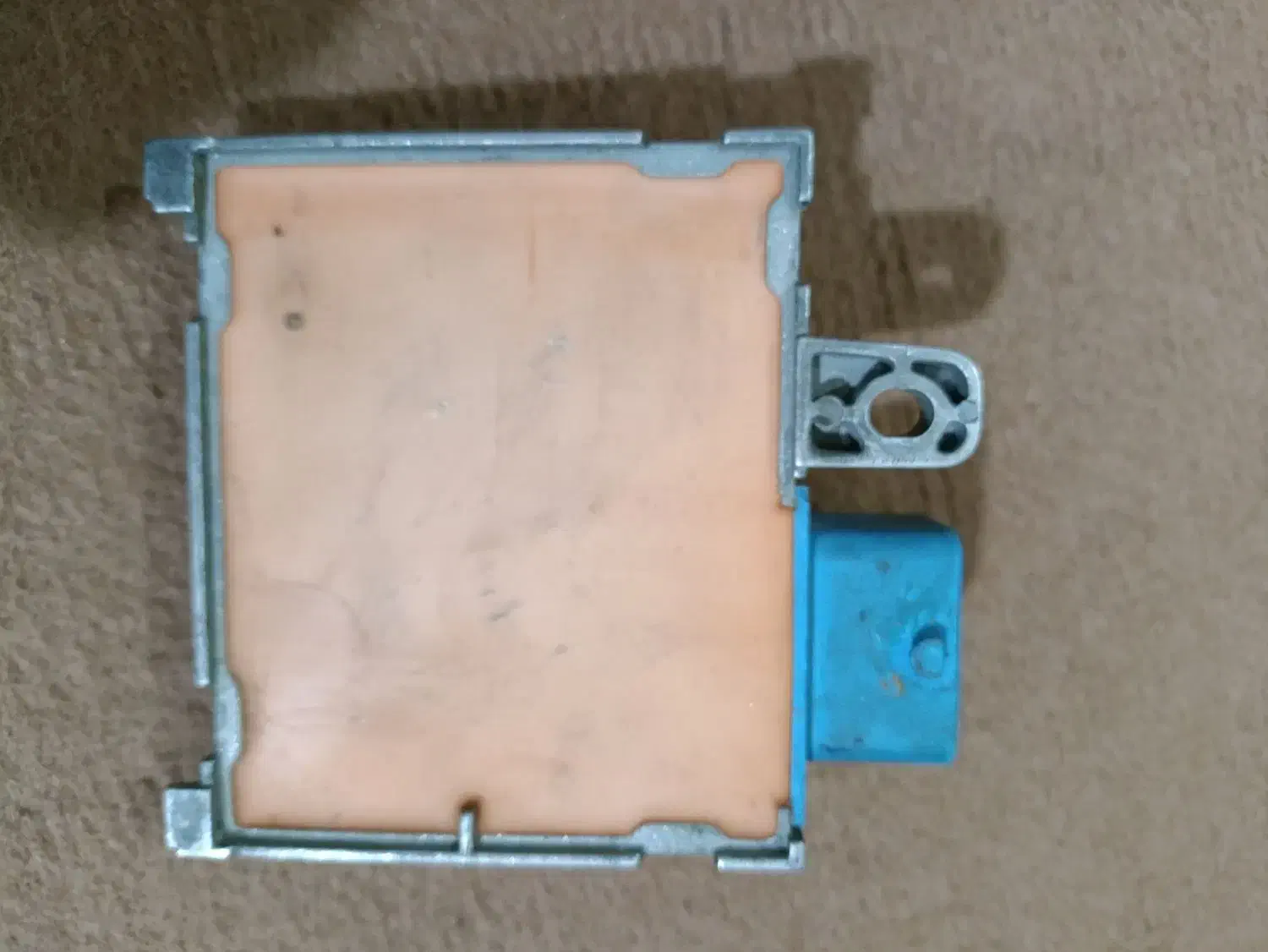 فروش ایسیو (کامپیوتر)پژو ۴۰۵مدل ساکس ۵۰۰|قطعات یدکی و لوازم جانبی|شیراز, نصر|دیوار