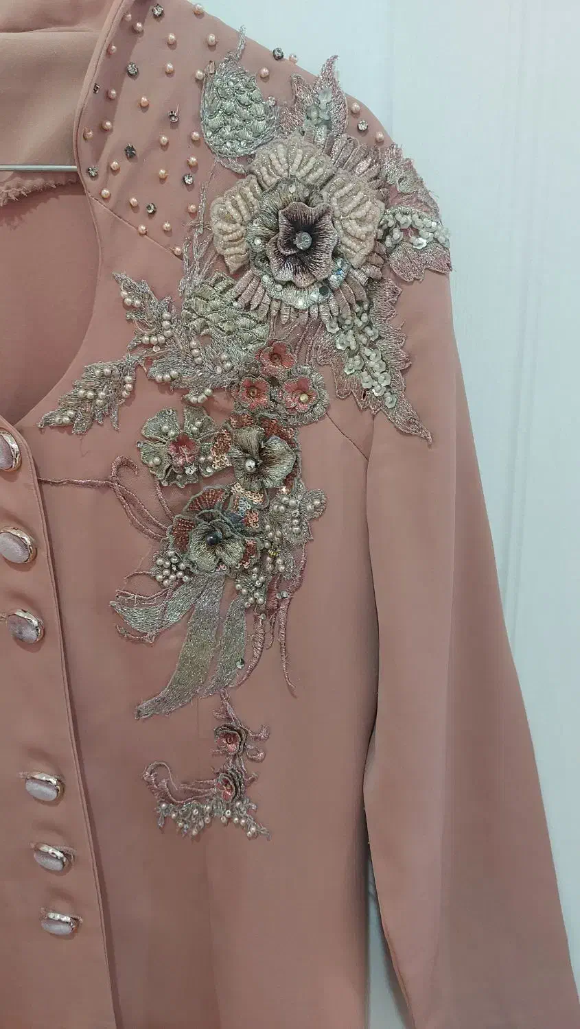 تعدادی مانتو|لباس|قزوین, |دیوار