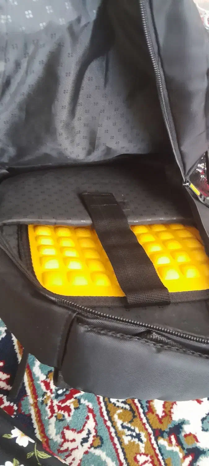 نونو|کیف، کفش، کمربند|سنندج, |دیوار