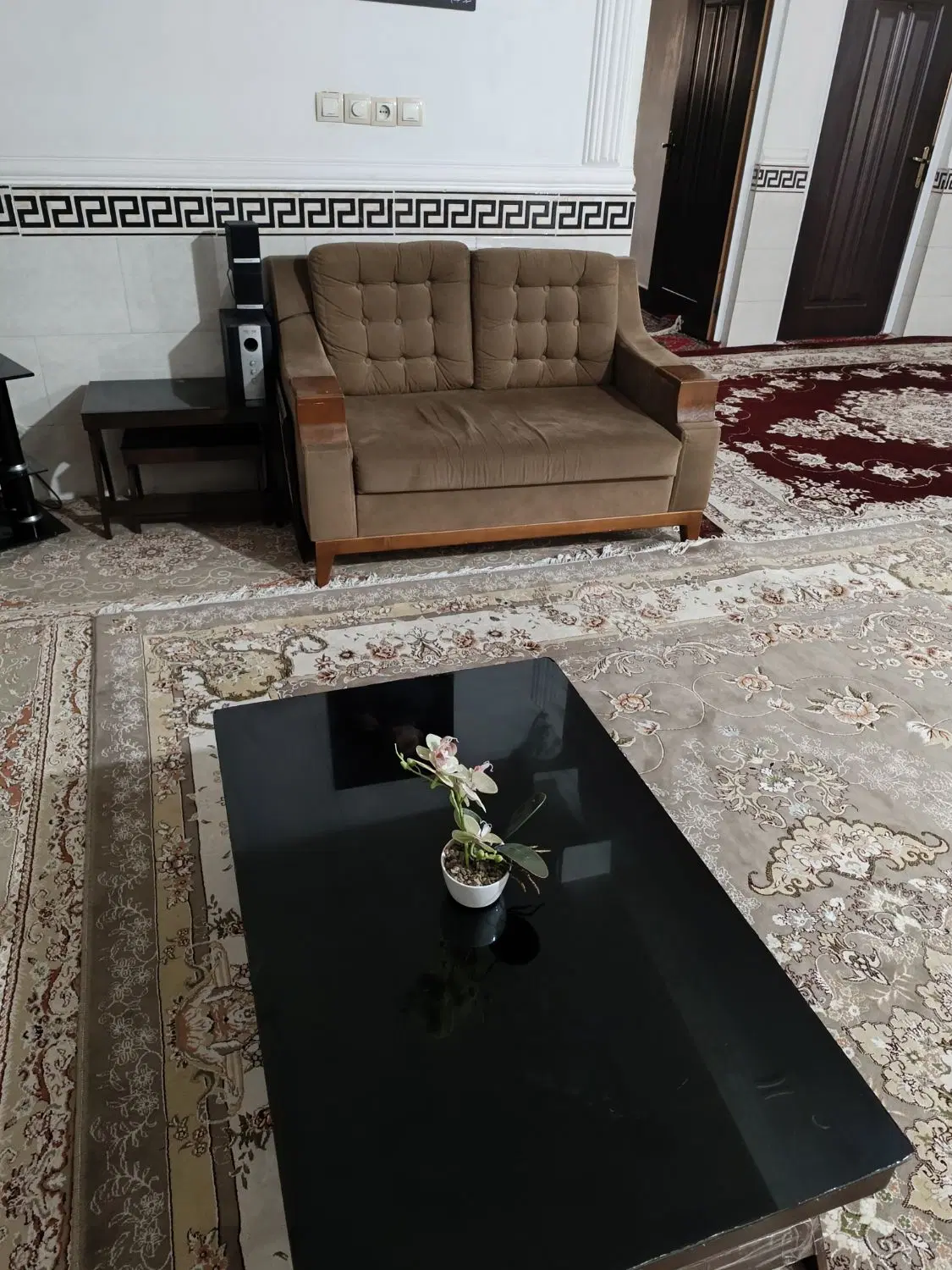 مبل|مبلمان خانگی و میز عسلی|بندر گناوه, |دیوار