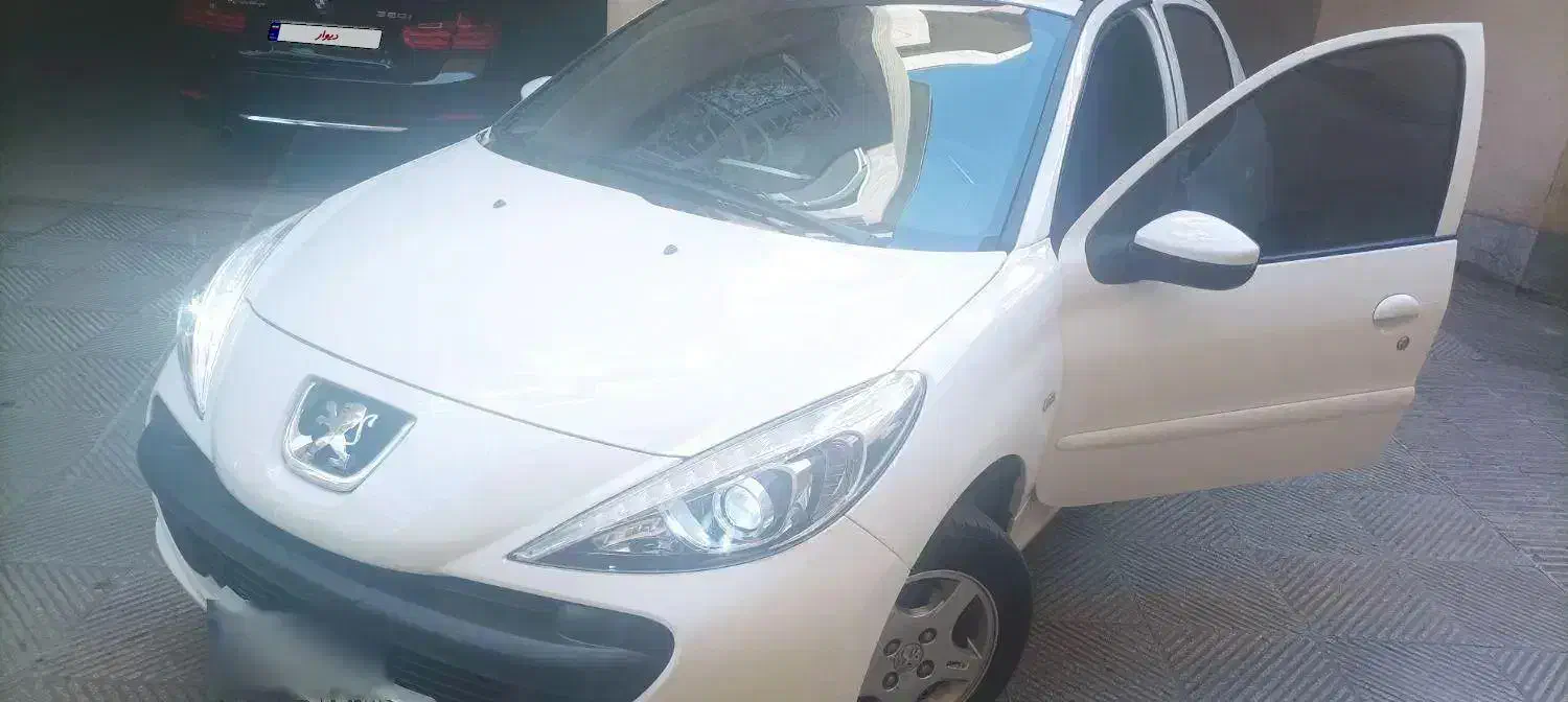 ۲۰۷ اتومات پاناروما|خودرو سواری و وانت|تهران, دزاشیب|دیوار