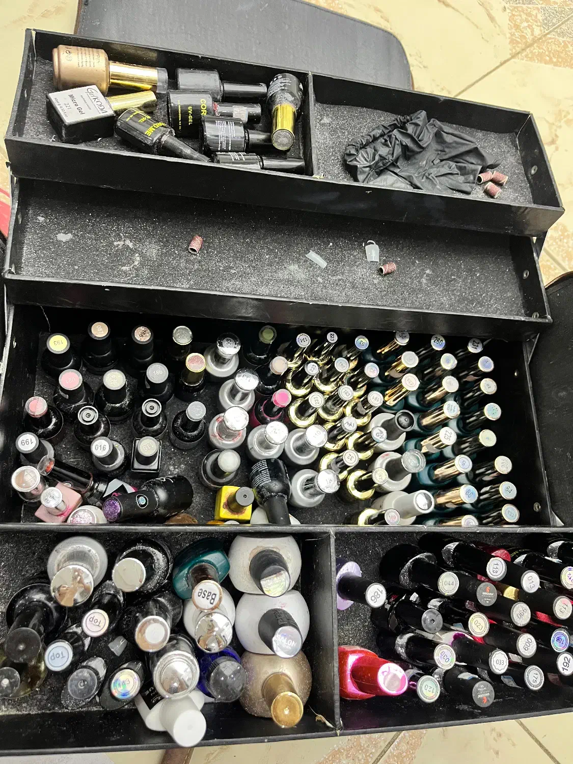 وسایل کامل کاشت ناخن|آرایشی، بهداشتی، درمانی|کرمانشاه, |دیوار