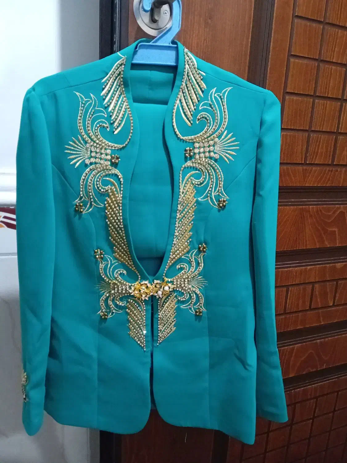 کت دامن|لباس|قوچان, |دیوار