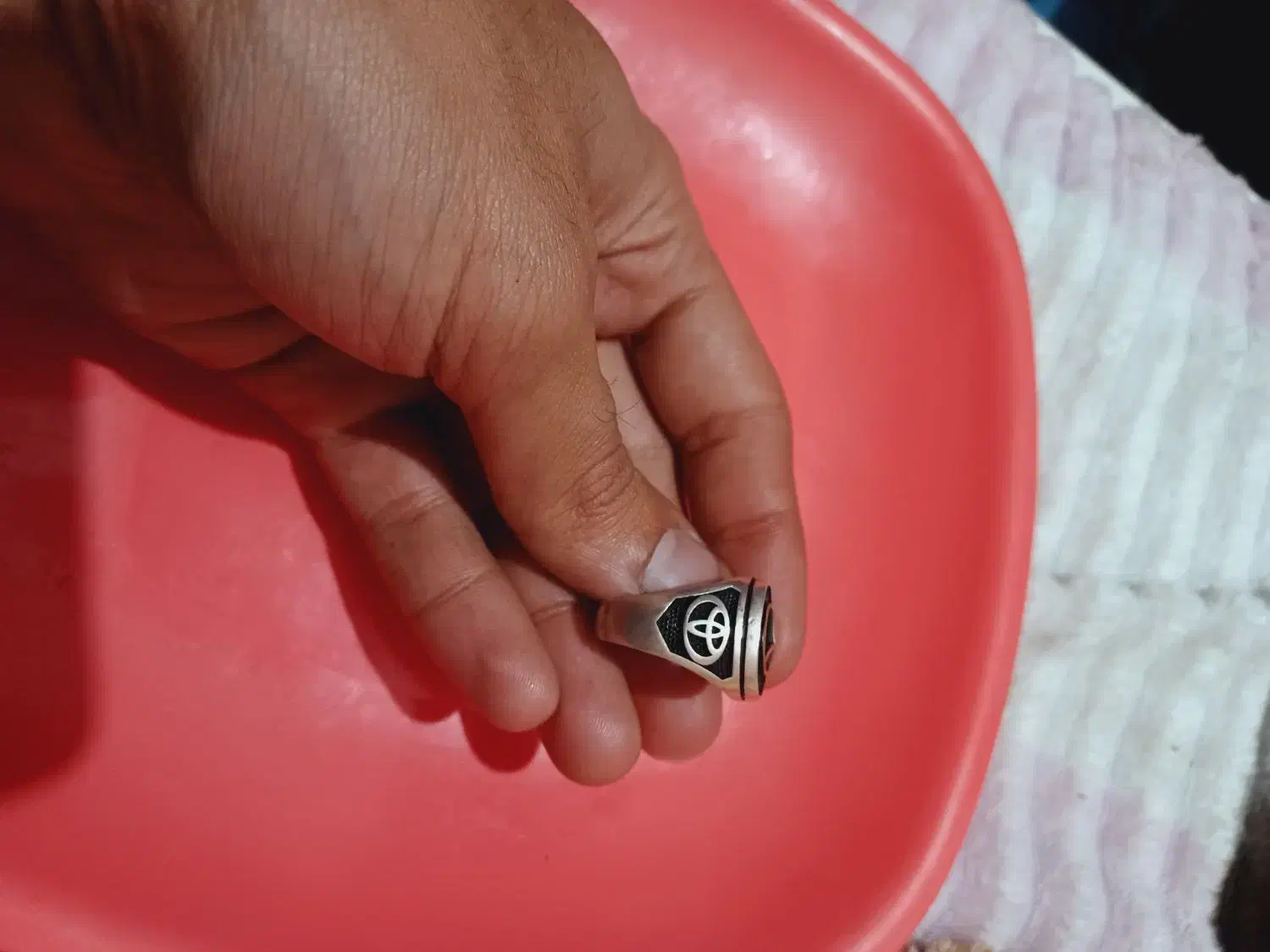 سه عدد انگشتر نقره|جواهرات|شیراز, کوشک میدان|دیوار