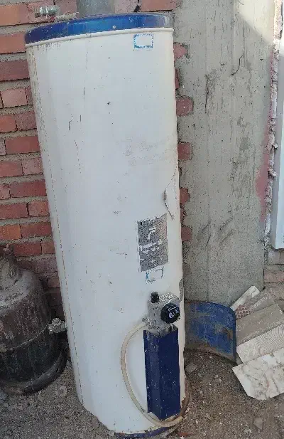 آبگرمکن|آبگرمکن، پکیج، شوفاژ|زرند, |دیوار