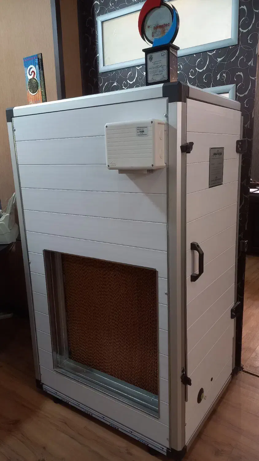 فروش هواساز سقفی و زمینی ( ایرواشر)|پنکه و تصفیهکنندهٔ هوا|اصفهان, باغ زرشک|دیوار