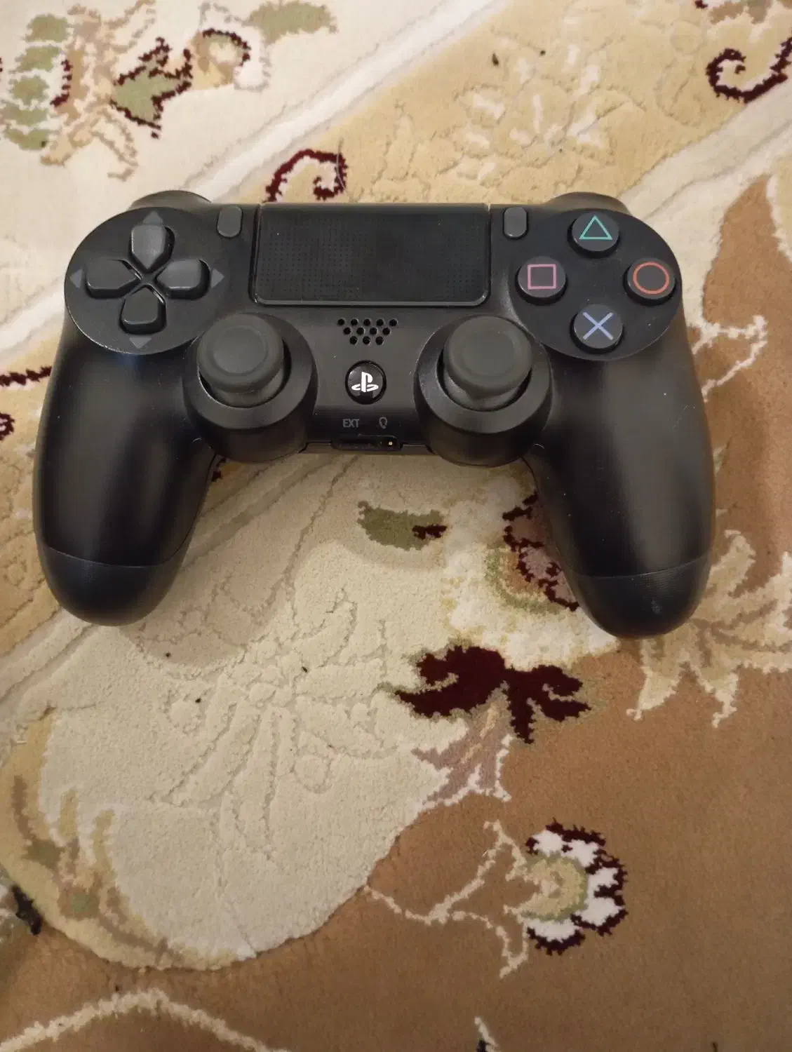 دسته ps4نیاز به تعمیر|کنسول، بازی ویدئویی و آنلاین|کرج, مصباح|دیوار