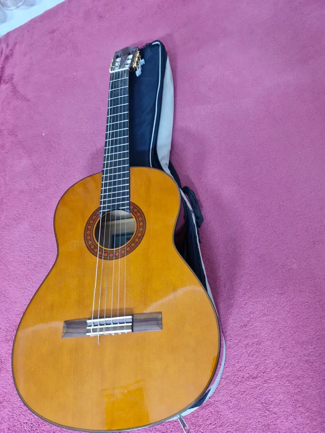 گیتار یاماها|گیتار، بیس، امپلیفایر|پاکدشت, پاکدشت (مامازند)|دیوار