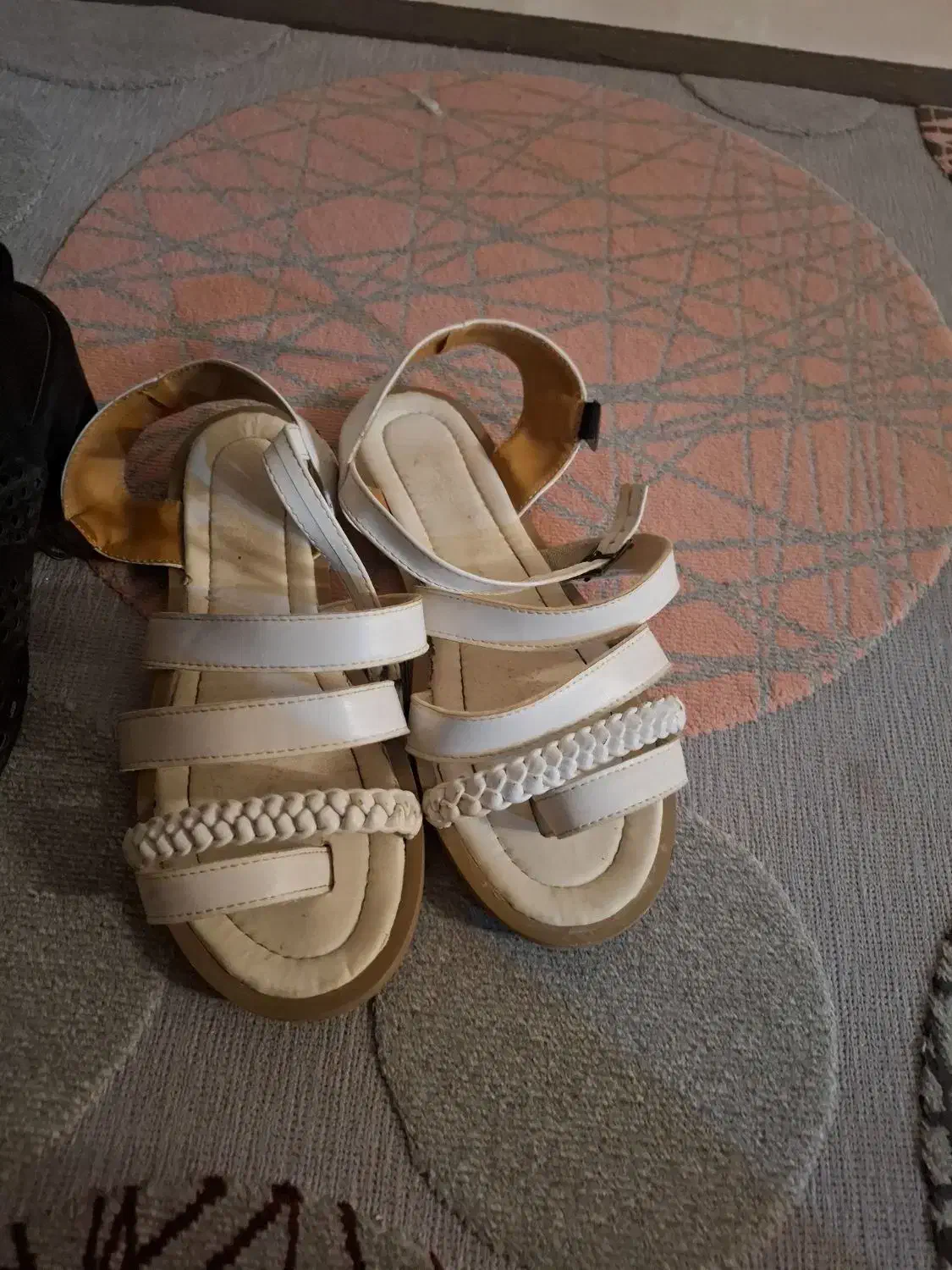 صندل|کیف، کفش، کمربند|اصفهان, رحیم‌آباد|دیوار