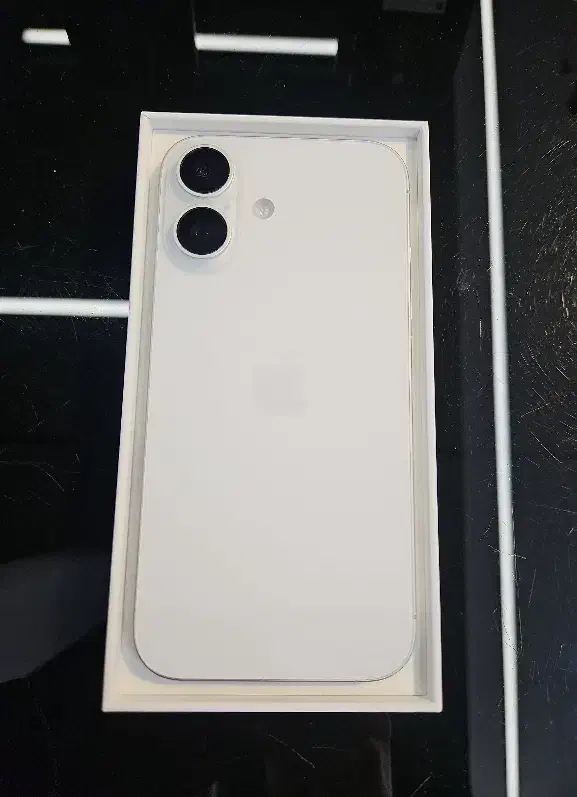 iphone 16 normal شرکتی با رجیستر|موبایل|اصفهان, چرخاب|دیوار