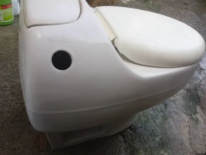 دستشویی فرنگی نو  چینی رز|لوازم سرویس بهداشتی|آمل, |دیوار