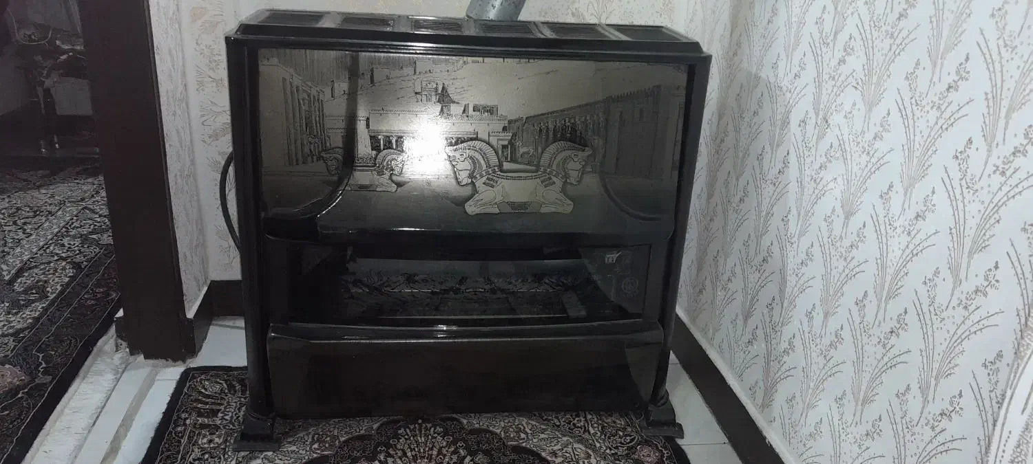 بخاری گازسوز طرح تخت جمشید|بخاری، هیتر، شومینه|رشت, شهرک الغدیر|دیوار