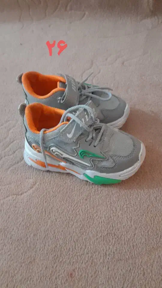 کفش بچگونه|کفش و لباس بچه|مسجد سلیمان, |دیوار