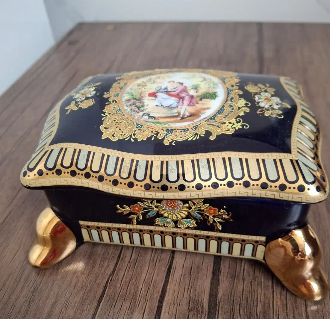 نقل خوری  مجسمه چینی آبلیموخوری خوری شکلات خوری|ظروف سرو و پذیرایی|ری, دولت‌آباد|دیوار