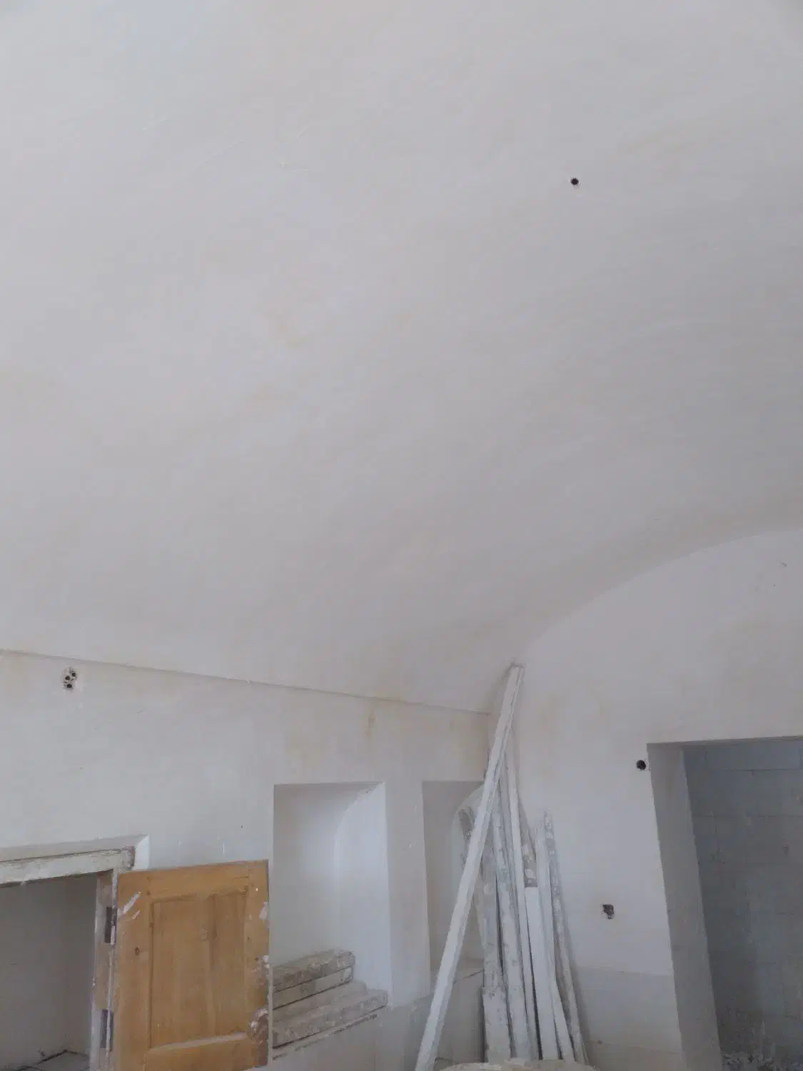 گچکاری، گچبری و ابزار زنی|خدمات پیشه و مهارت|مهریز, |دیوار