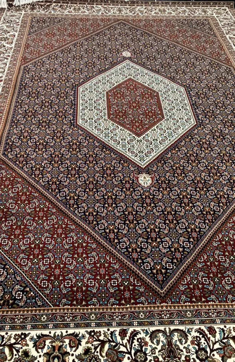 فرش ۹ متری ماشینی ریزماهی|فرش|زنجان, |دیوار