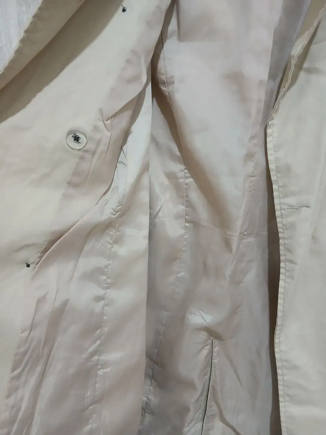 بارونی کرم رنگ. سایز یک الی دو|لباس|دهلران, |دیوار