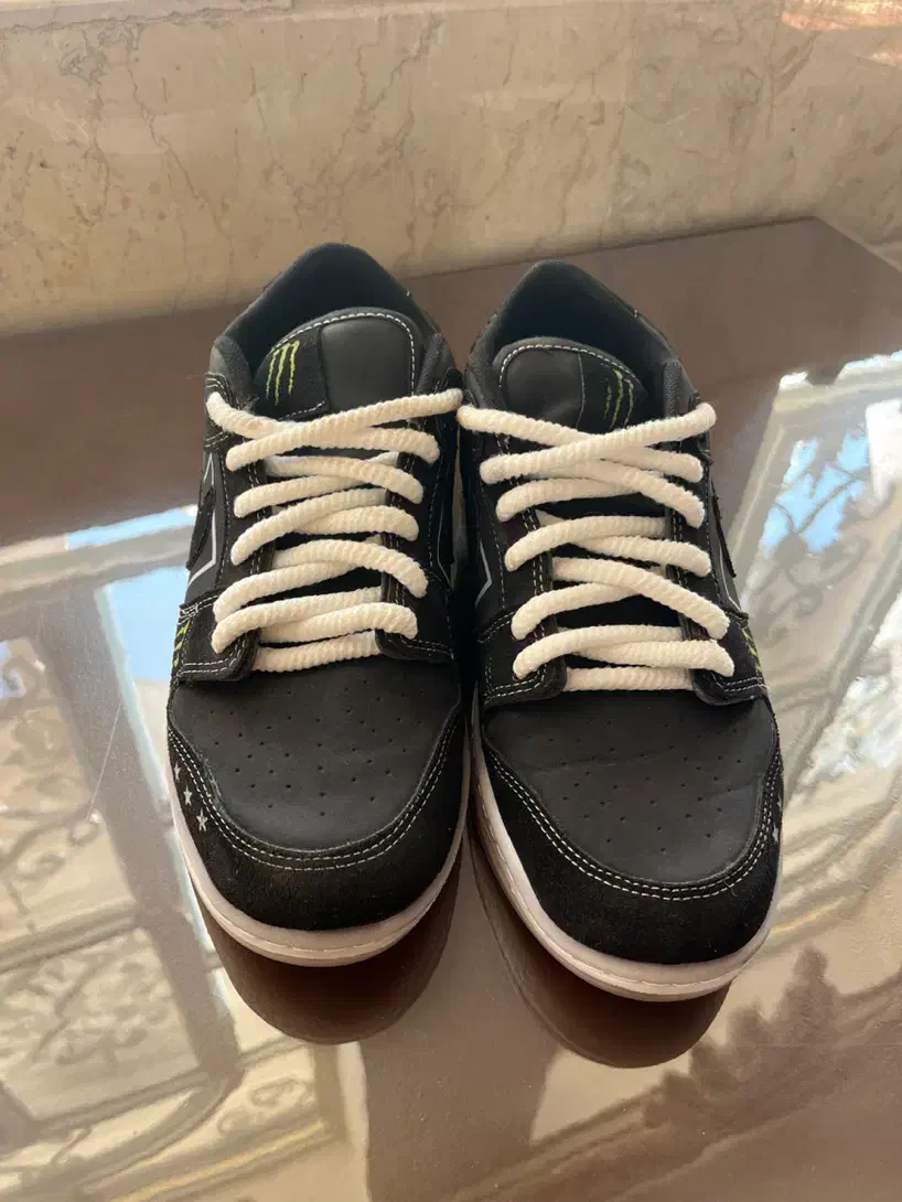 کتونی مانستر سایز 44|کیف، کفش، کمربند|یزد, |دیوار