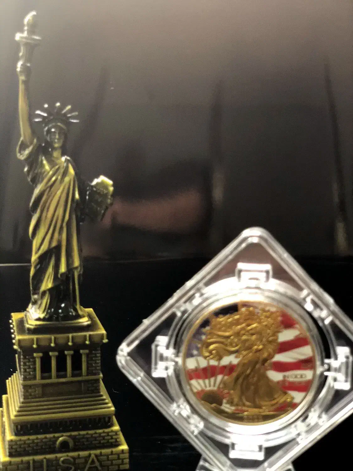 سکه یادبو چالش نیرو هوایی آمریکا و مجسمه ازادی|کلکسیون سکه، تمبر، اسکناس|کرج, شهرک بنفشه|دیوار