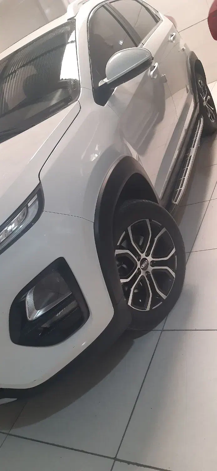 x22 pro مدل ۴۰۲ سفید بدون رنگ|خودرو سواری و وانت|شهرکرد, |دیوار