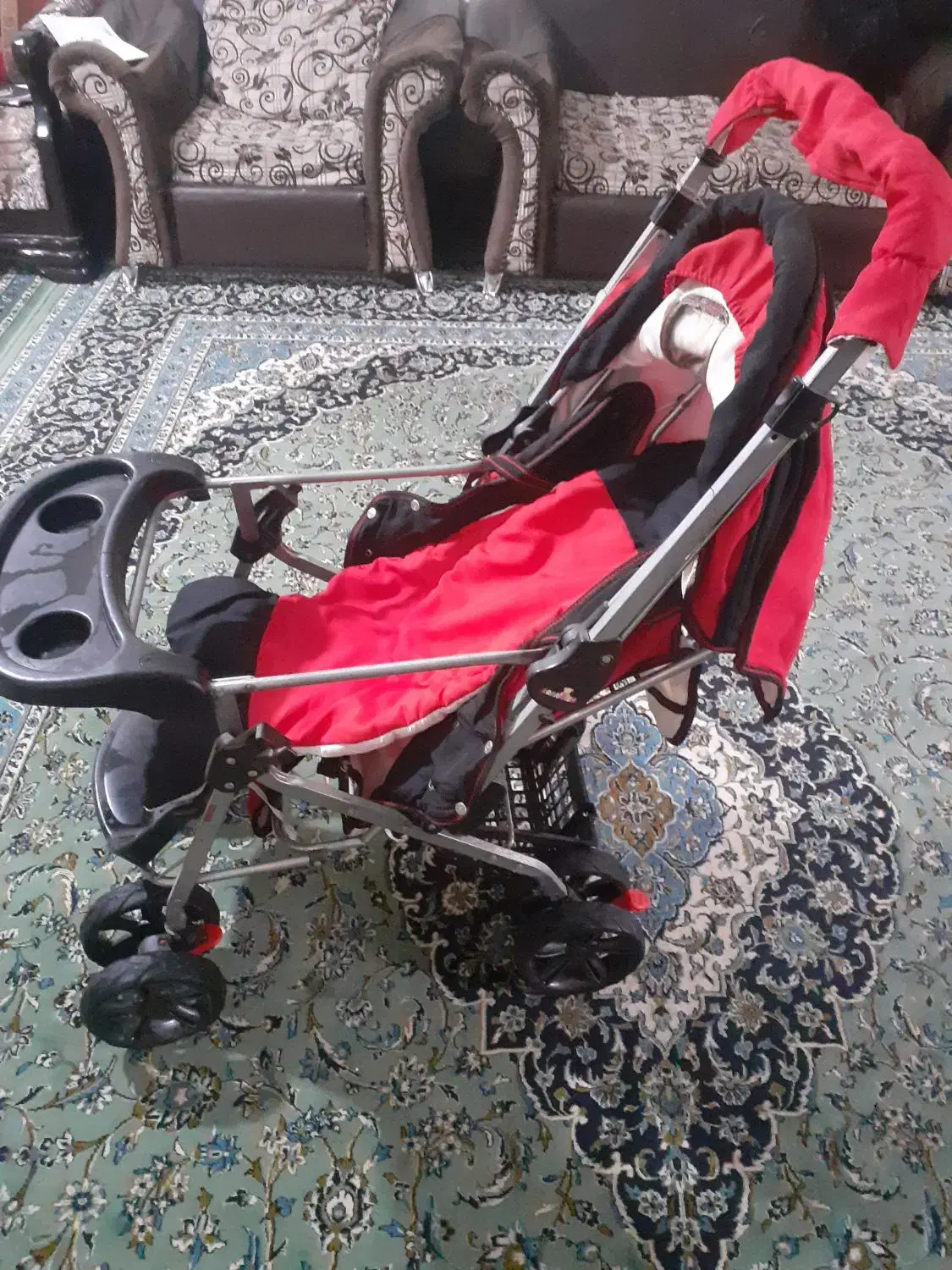 کالسکه شیک قیمت ۱/۵۰۰|کالسکه و لوازم جانبی|بروجرد, |دیوار