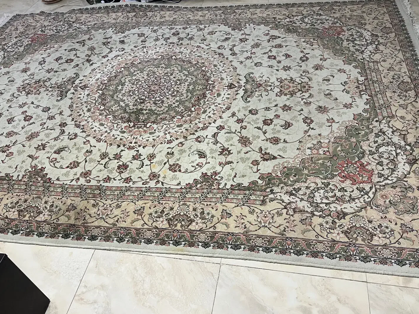 فرش|فرش|کرج, برغان|دیوار