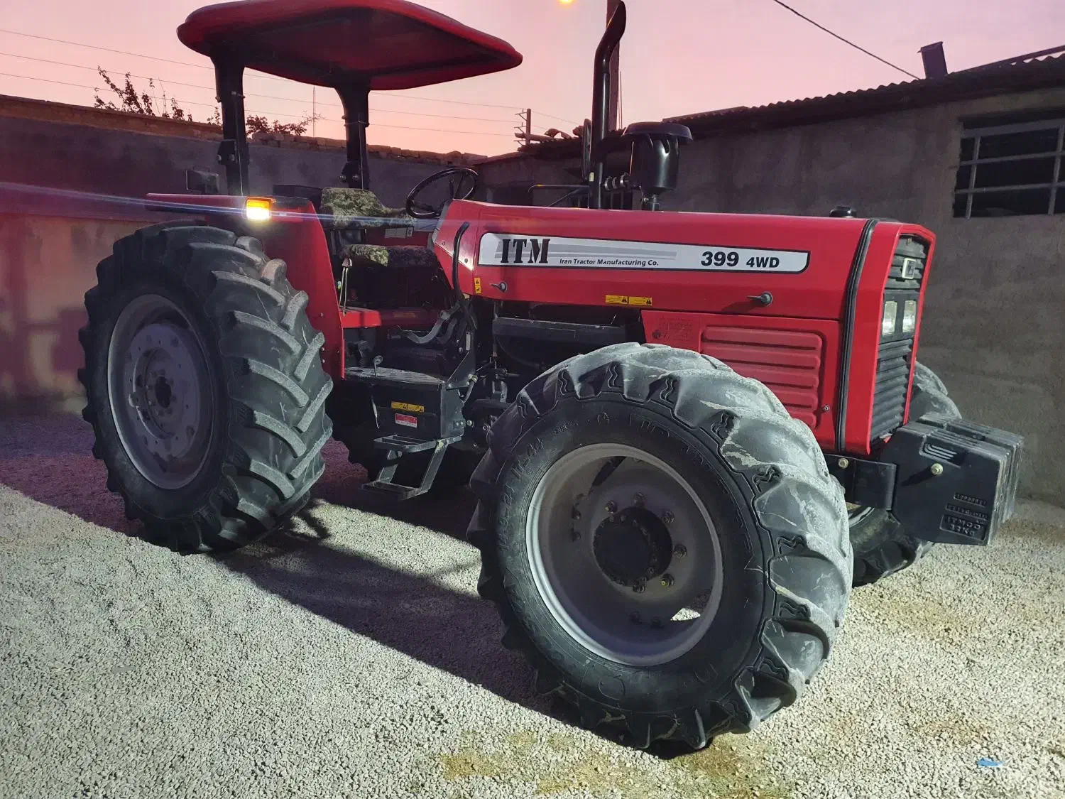 تراکتور۳۹۹جفت|خودرو سنگین|مرودشت, ثبت احوال|دیوار