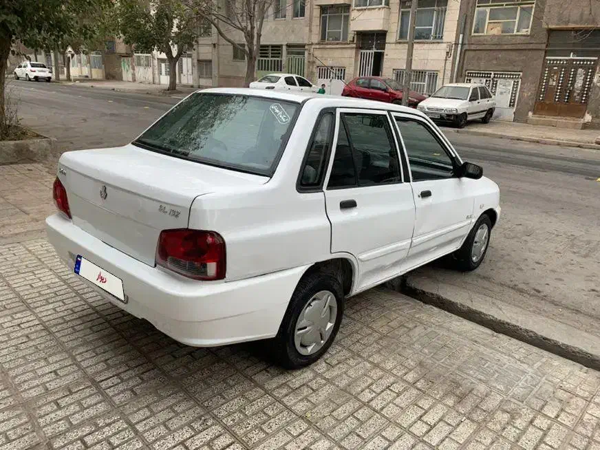 پراید ۱۳۲ مدل ۱۳۸۸|خودرو سواری و وانت|مشهد, رسالت|دیوار