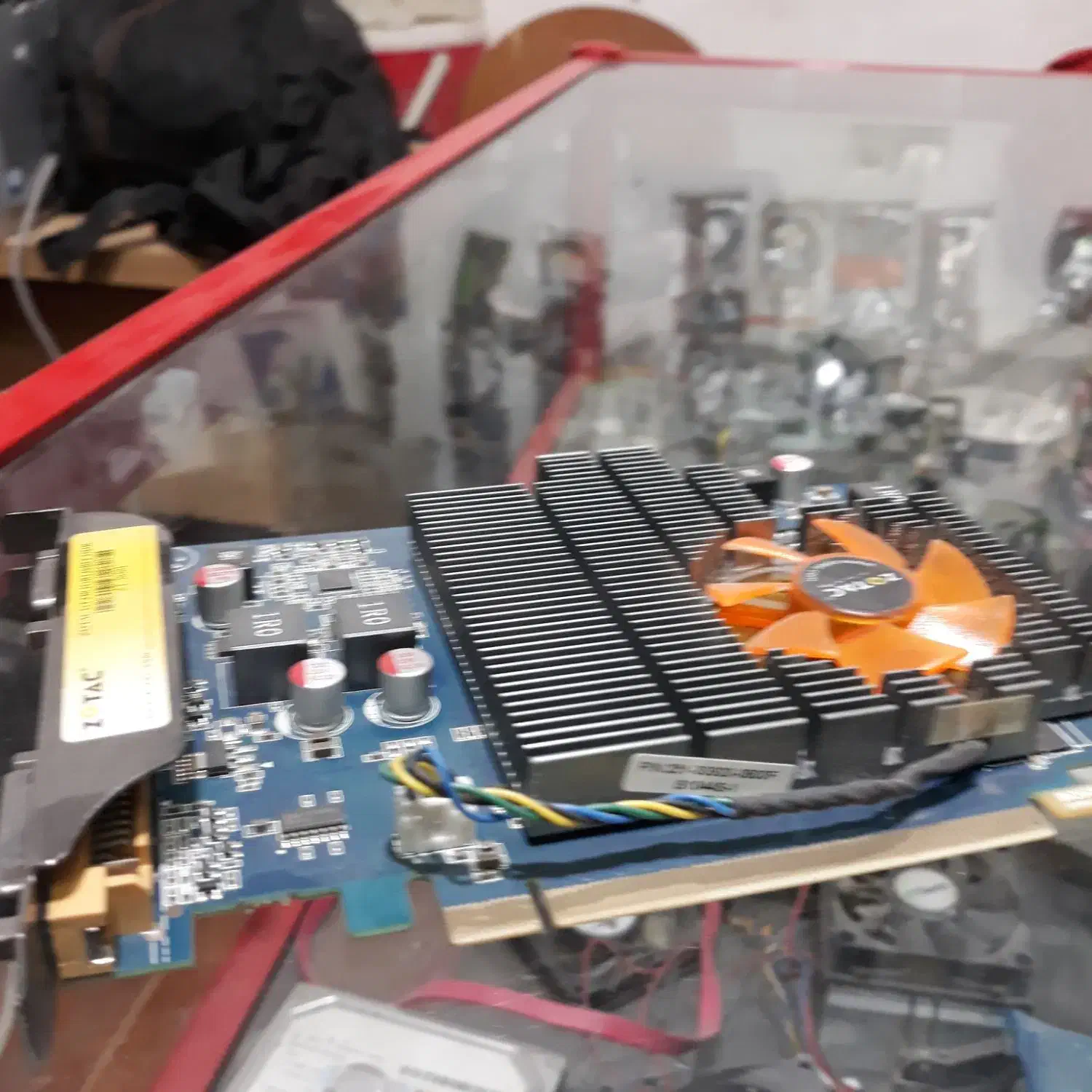 گرافیک یک گیگ|قطعات و لوازم جانبی رایانه|پاکدشت, پاکدشت (مامازند)|دیوار