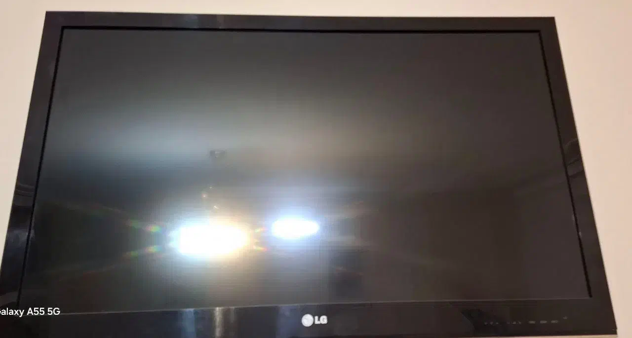 تلویزیون ۳۷ اینچ ال جی|تلویزیون و پروژکتور|تربت‌حیدریه, سیلوی گندم|دیوار