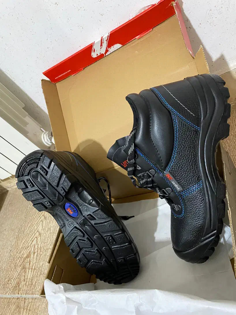 کفش کار ایمنی|کیف، کفش، کمربند|سنندج, |دیوار