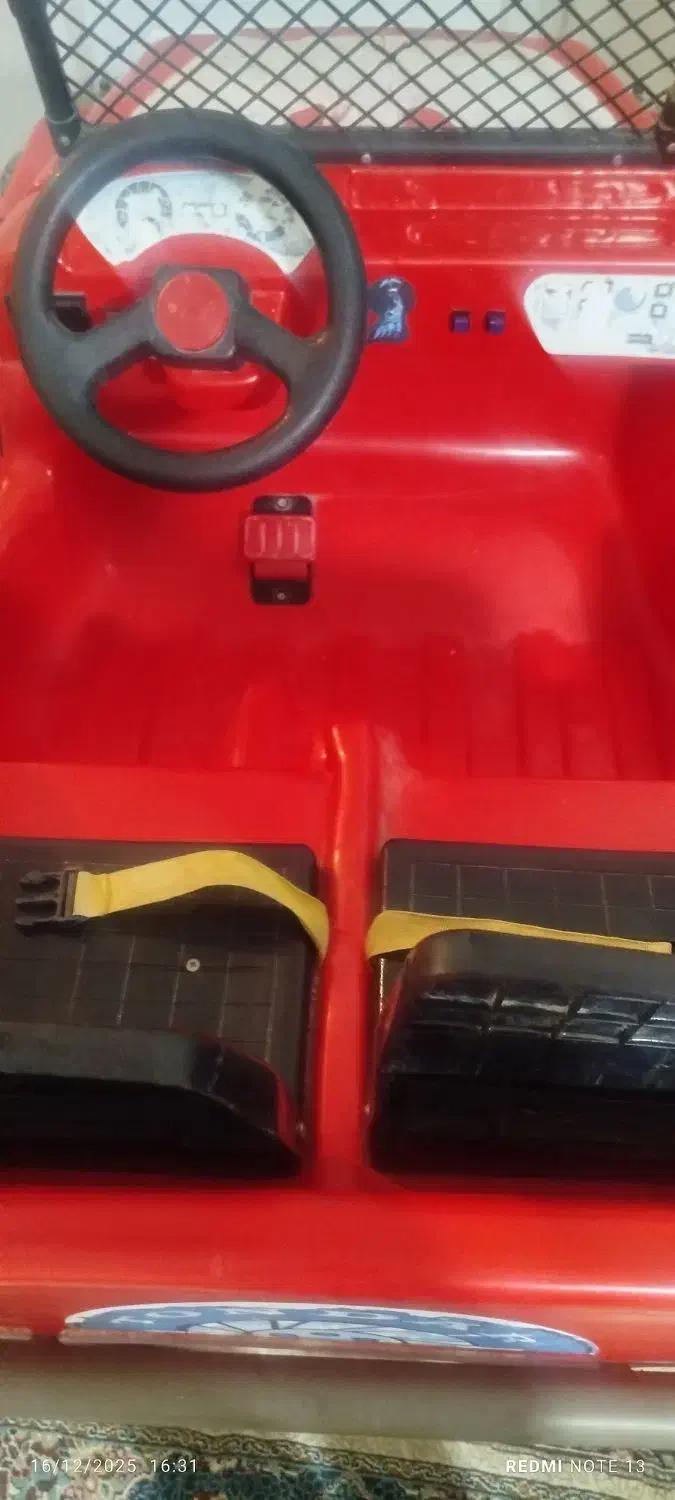 ماشین شارژی معاوضه با گوشی|اسباب‌‌بازی|بم, |دیوار