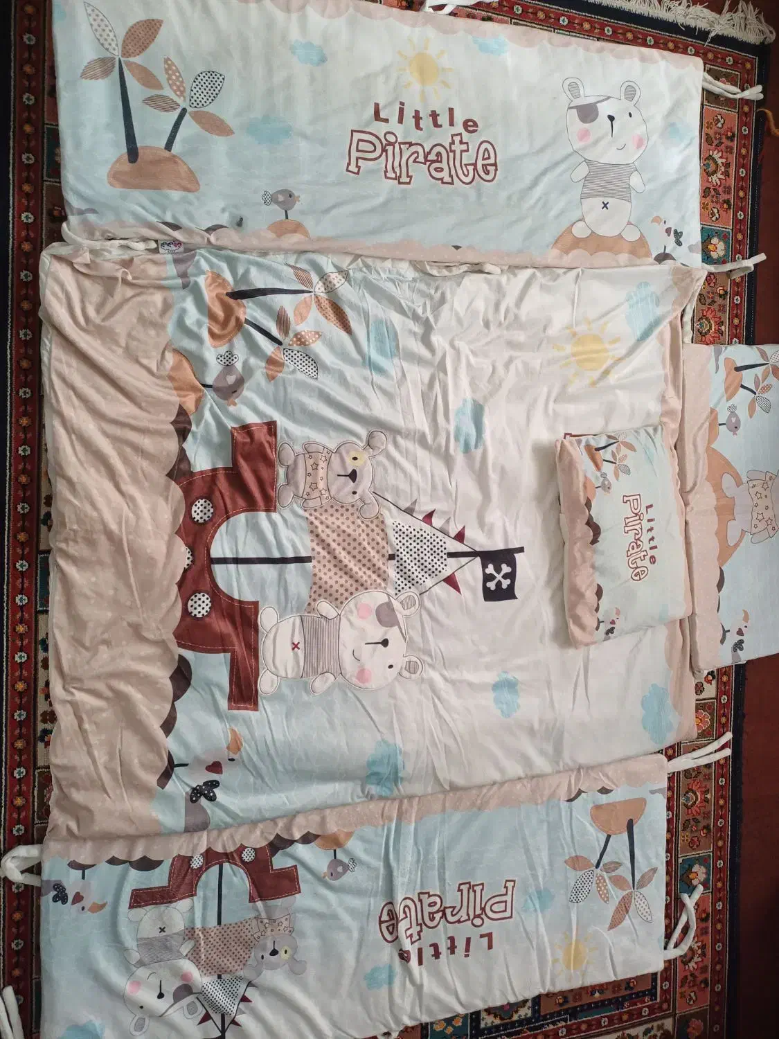 سرویس خواب طرح دزدان دریایی نوی نو|تخت و سرویس خواب|شیراز, اکبر آباد|دیوار