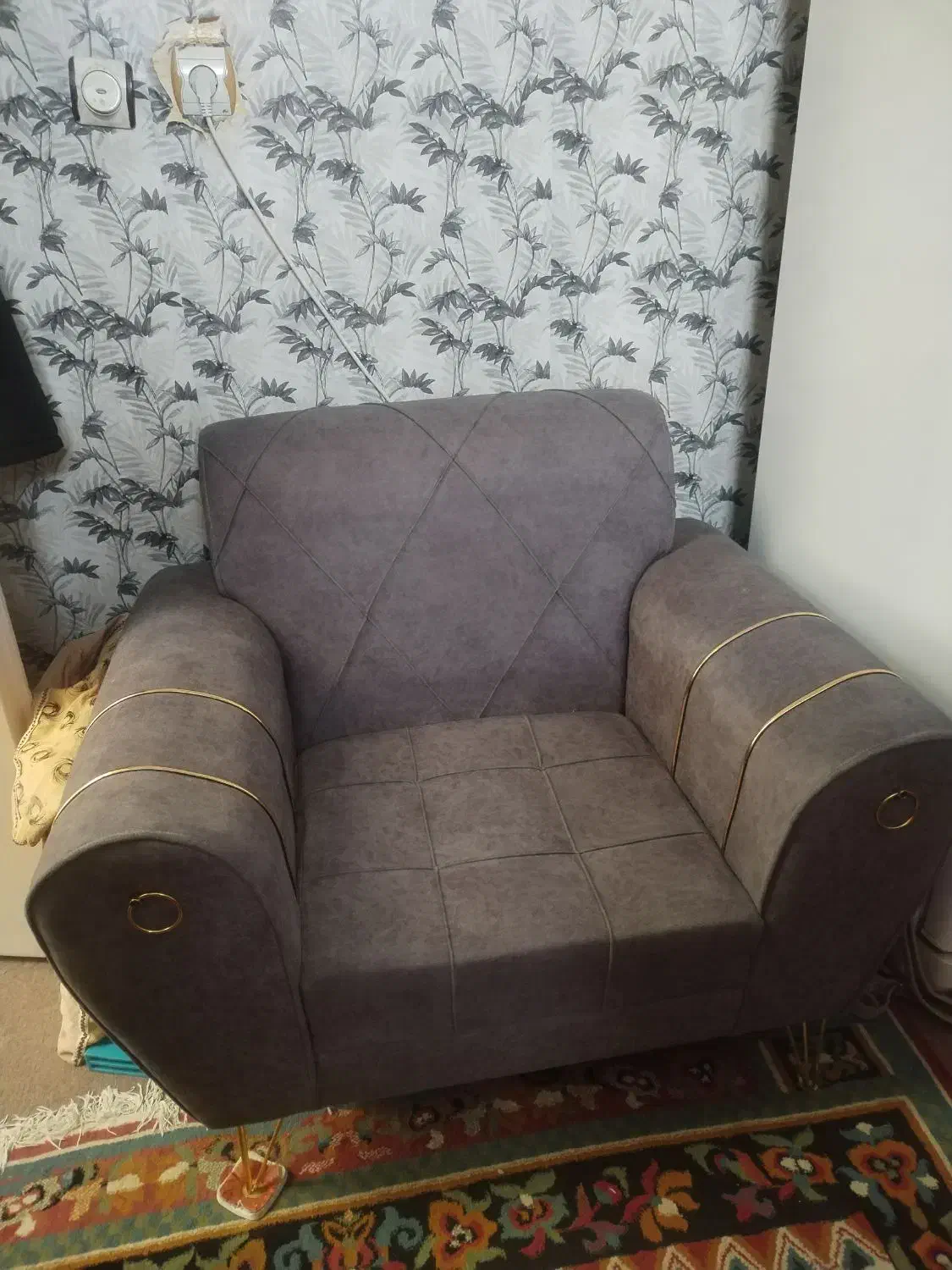 مبل تک نفره نو|مبلمان خانگی و میز عسلی|شهرضا, |دیوار