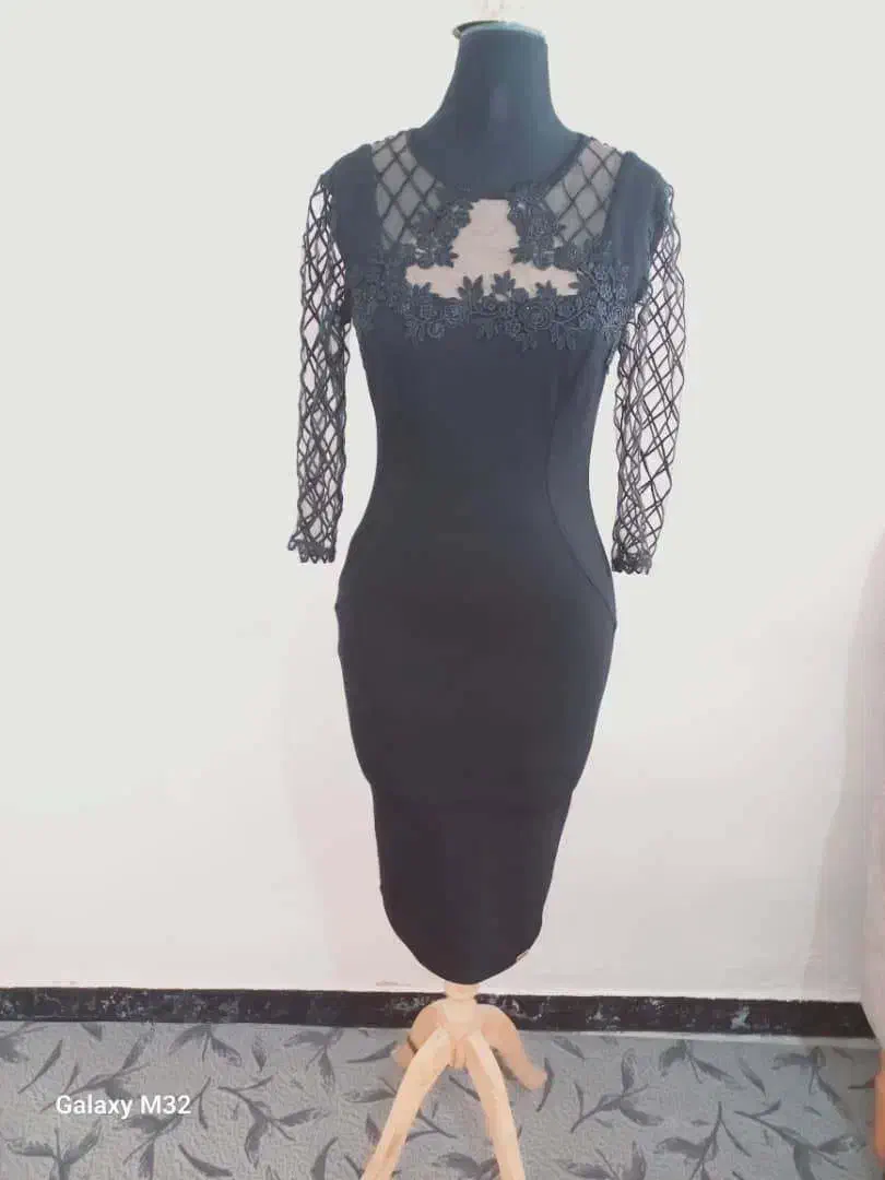 لباس مجلسی|لباس|شاهین‌شهر, ۹ دی|دیوار