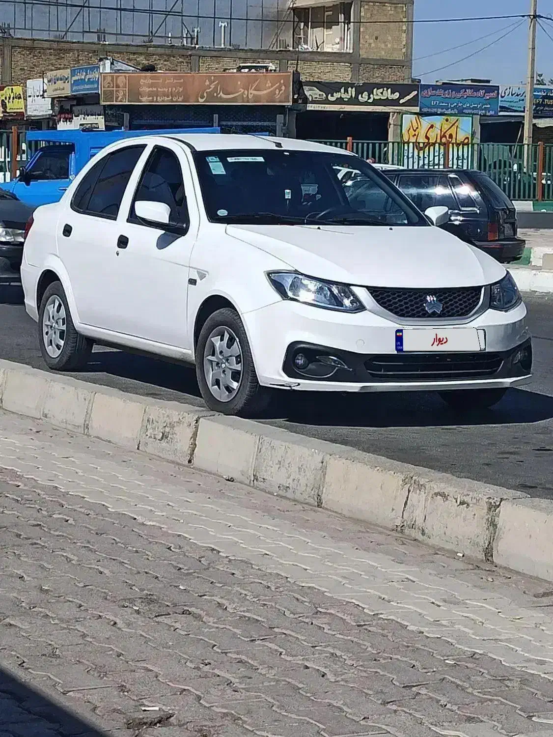 ساینا دوگانه فابریک|خودرو سواری و وانت|شهرکرد, |دیوار